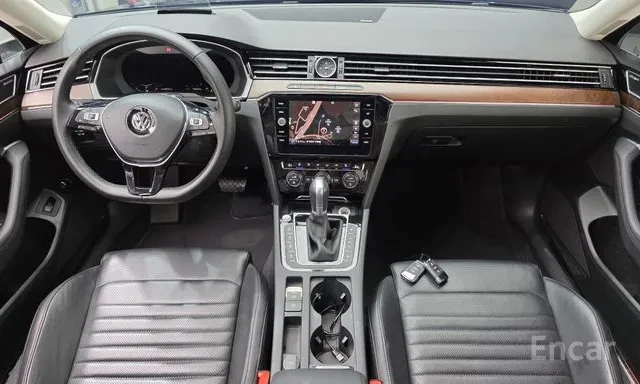 VW Passat GT 2.0 TDI Prestige* 360* HUD* ����� | Mobile.bg � ����������� 5