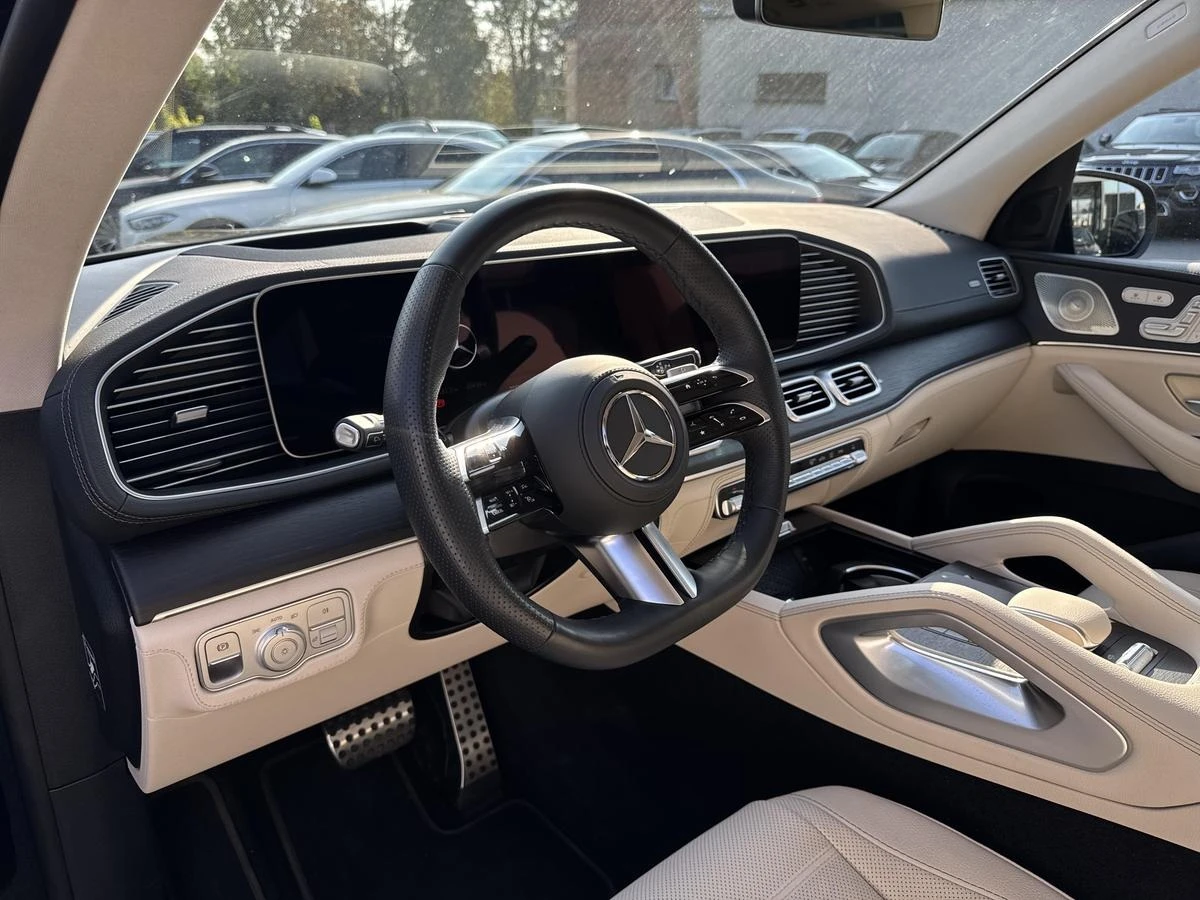 Mercedes-Benz GLS 450 4Matic AMG-Line 7 Seater - изображение 5