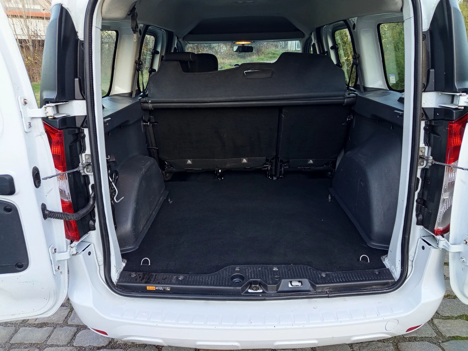 Dacia Dokker 6+ 1 - изображение 7