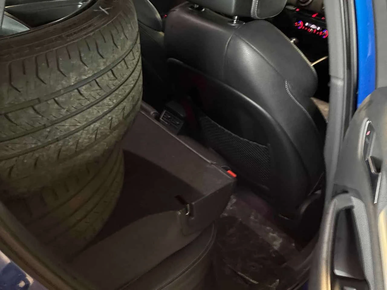 Audi A3 * 2.0T * CARFAX * ЦЕНА ДО БГ, снимка 15 - Автомобили и джипове - 53738639