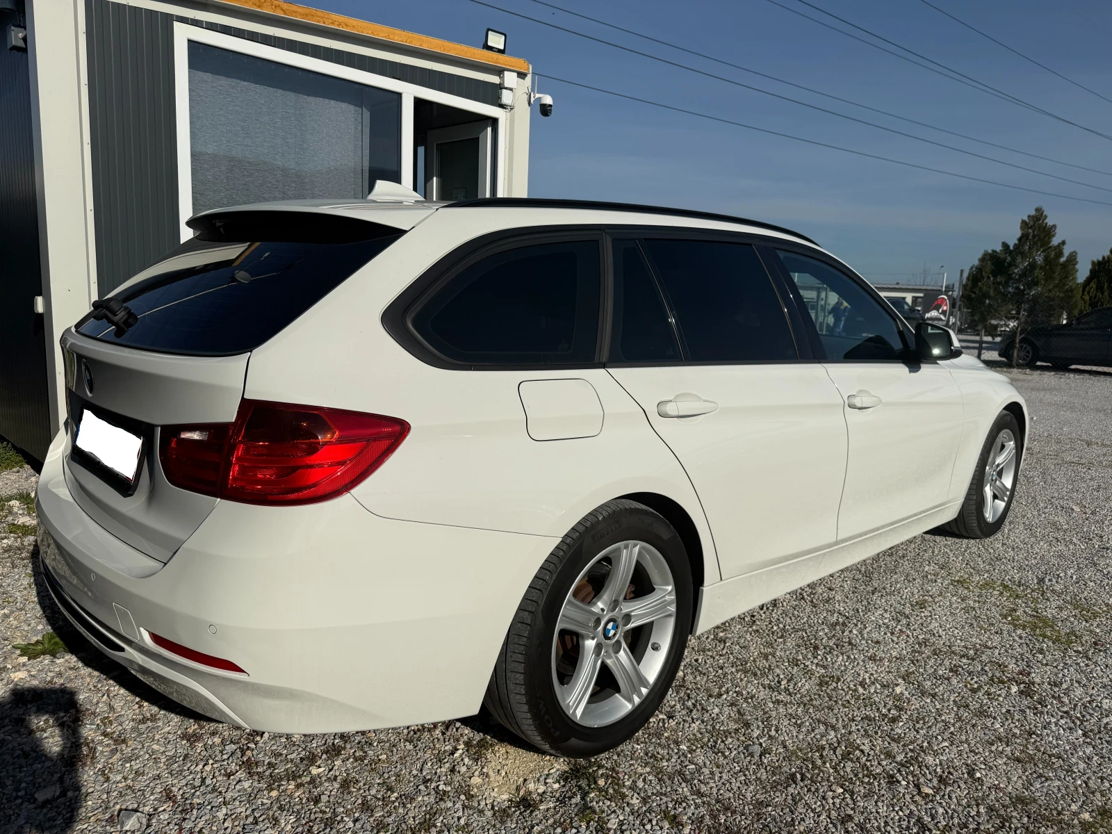 BMW 318 BMW 318d ТОП СЪСТОЯНИЕ!, снимка 4 - Автомобили и джипове - 53819521