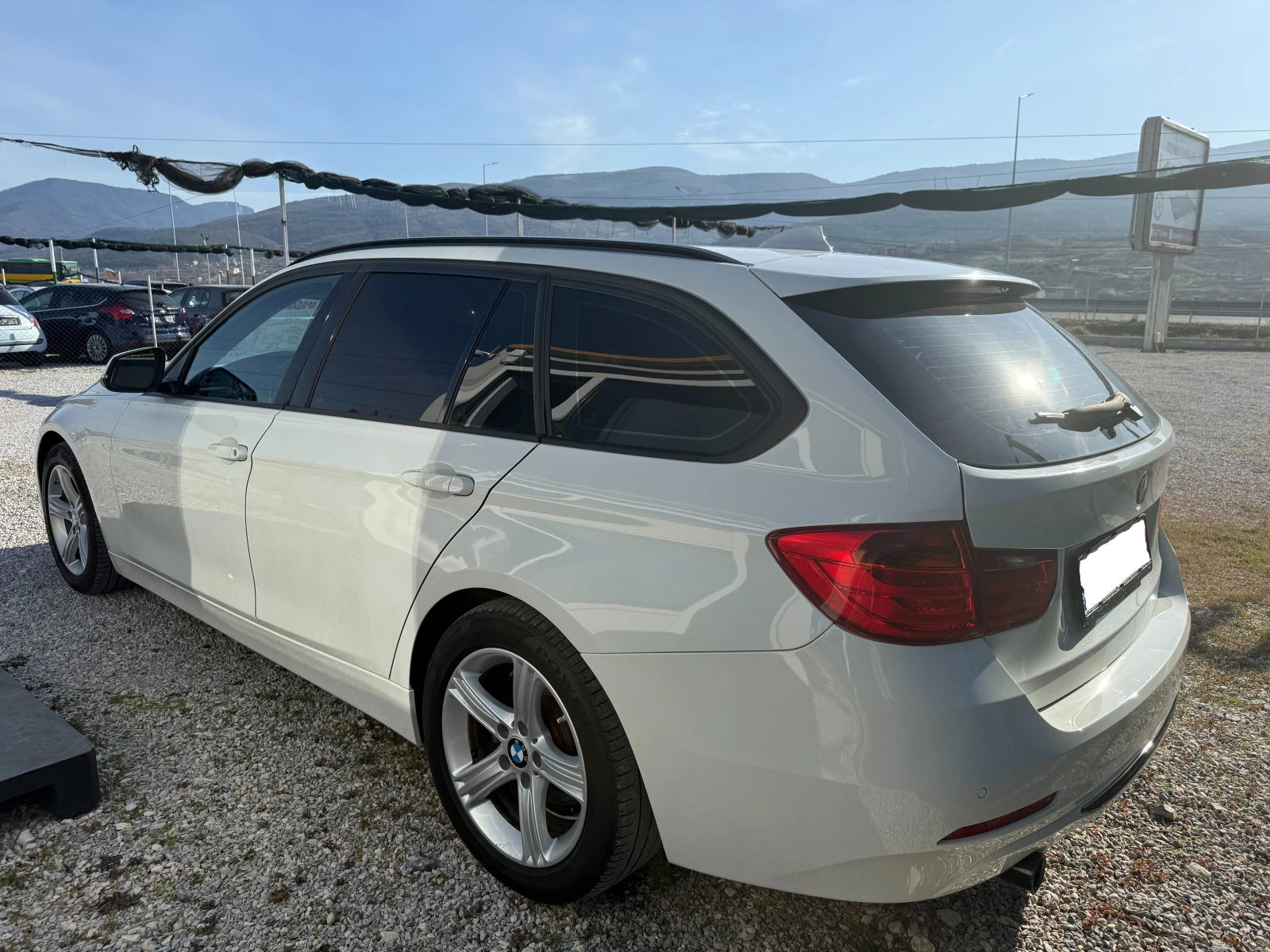 BMW 318 BMW 318d ТОП СЪСТОЯНИЕ!, снимка 6 - Автомобили и джипове - 53819521