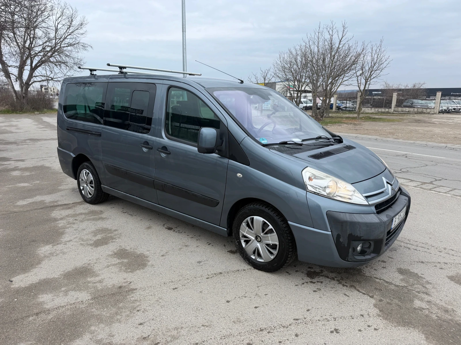 Citroen Jumpy 1.6HDI-MAX-90ks-6ck-7+ 1-Всичко платено!, снимка 4 - Автомобили и джипове - 53931675