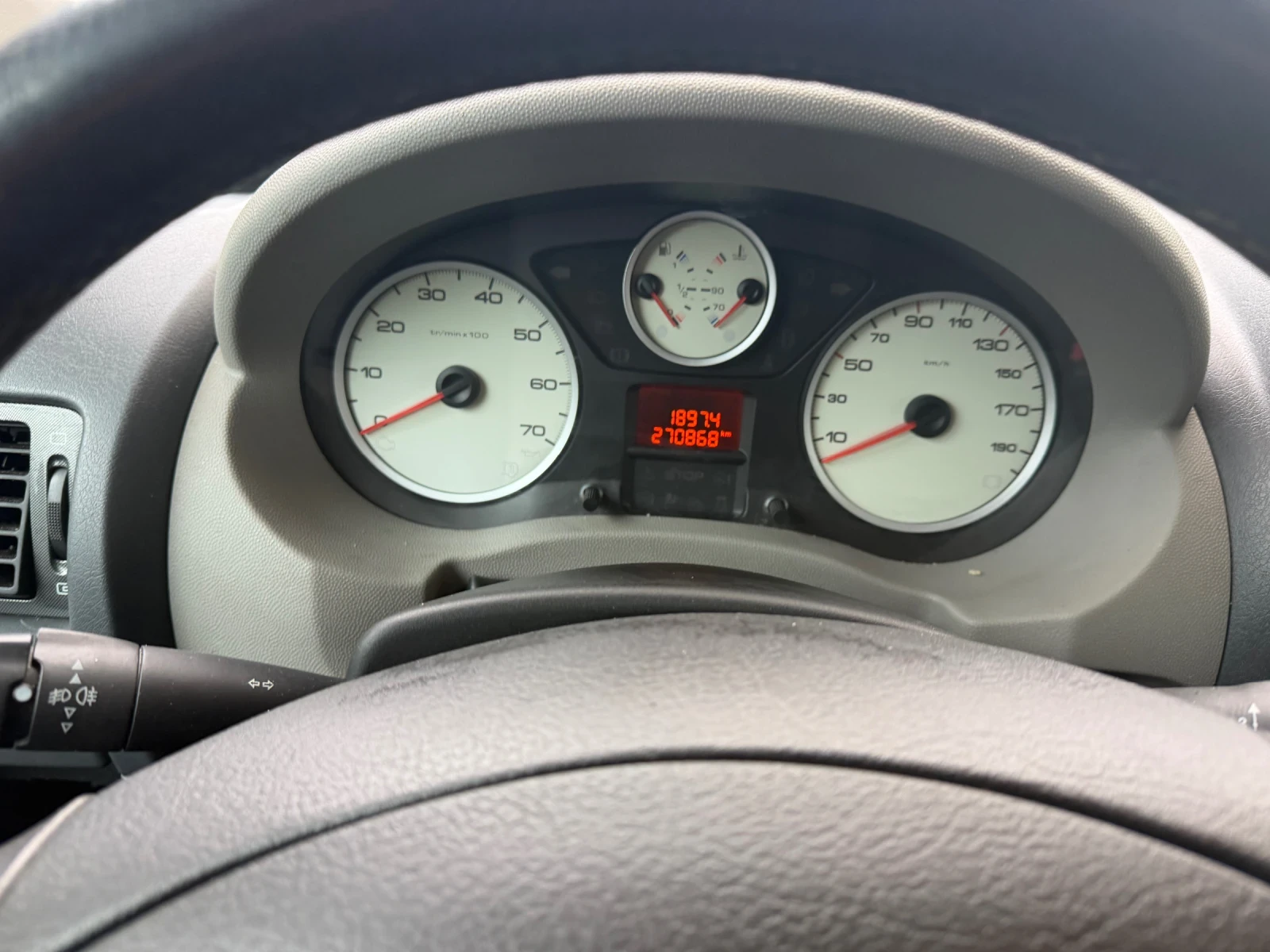 Citroen Jumpy 1.6HDI-MAX-90ks-6ck-7+ 1-Всичко платено!, снимка 17 - Автомобили и джипове - 53931675