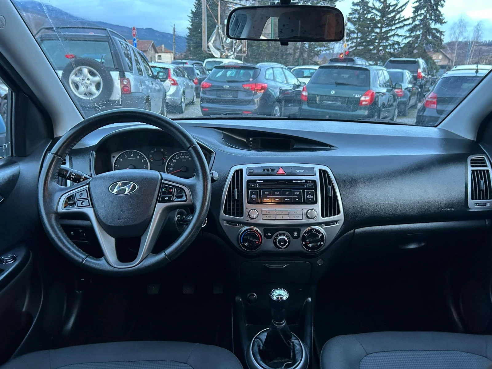 Hyundai I20 | Mobile.bg � ����������� 10