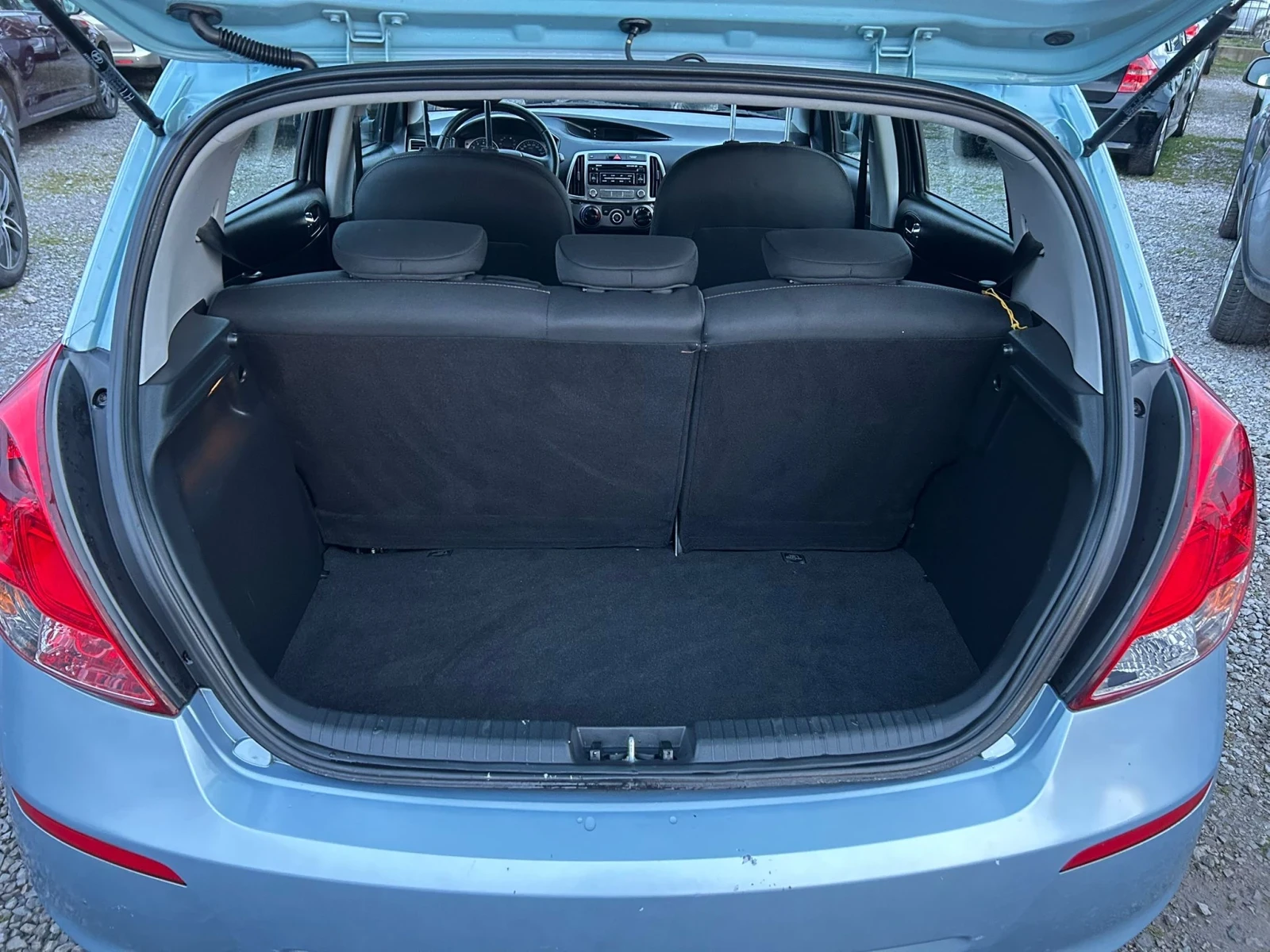 Hyundai I20 | Mobile.bg � ����������� 11