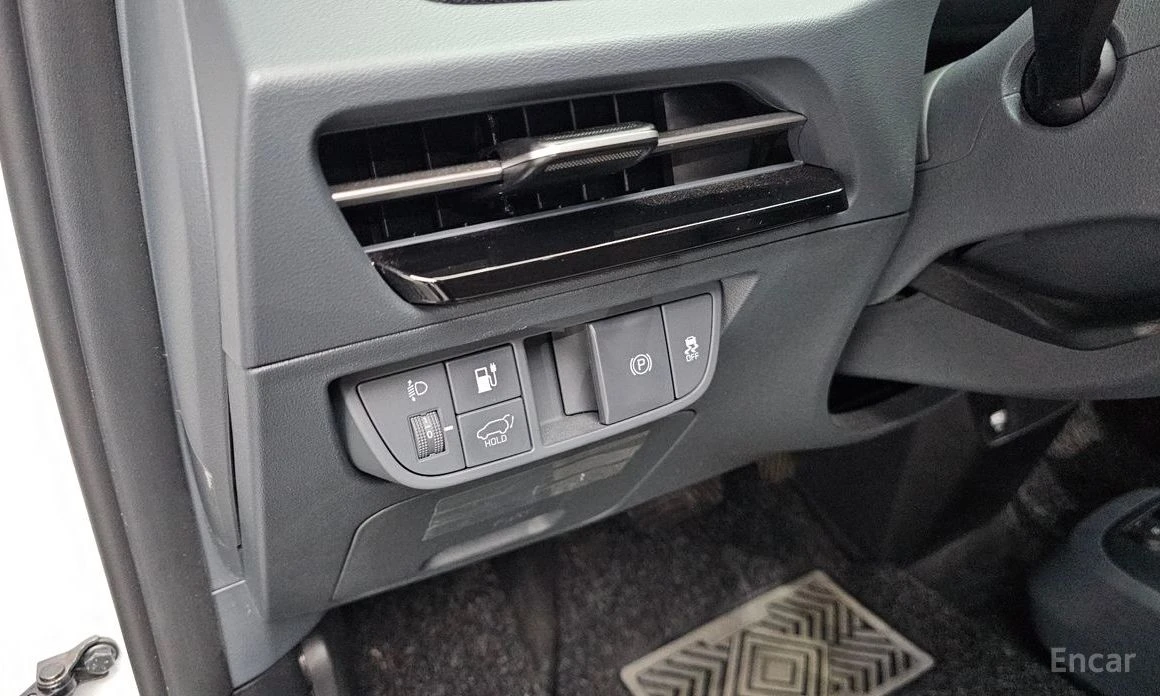 Kia EV6 Standard air, снимка 15 - Автомобили и джипове - 54247111