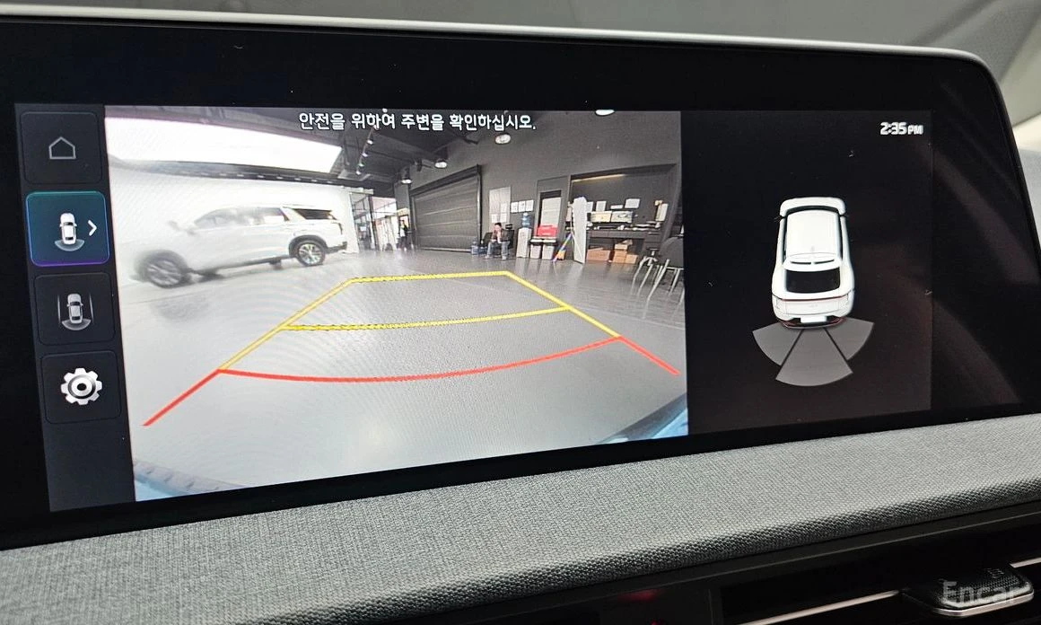 Kia EV6 Standard air, снимка 12 - Автомобили и джипове - 54247111