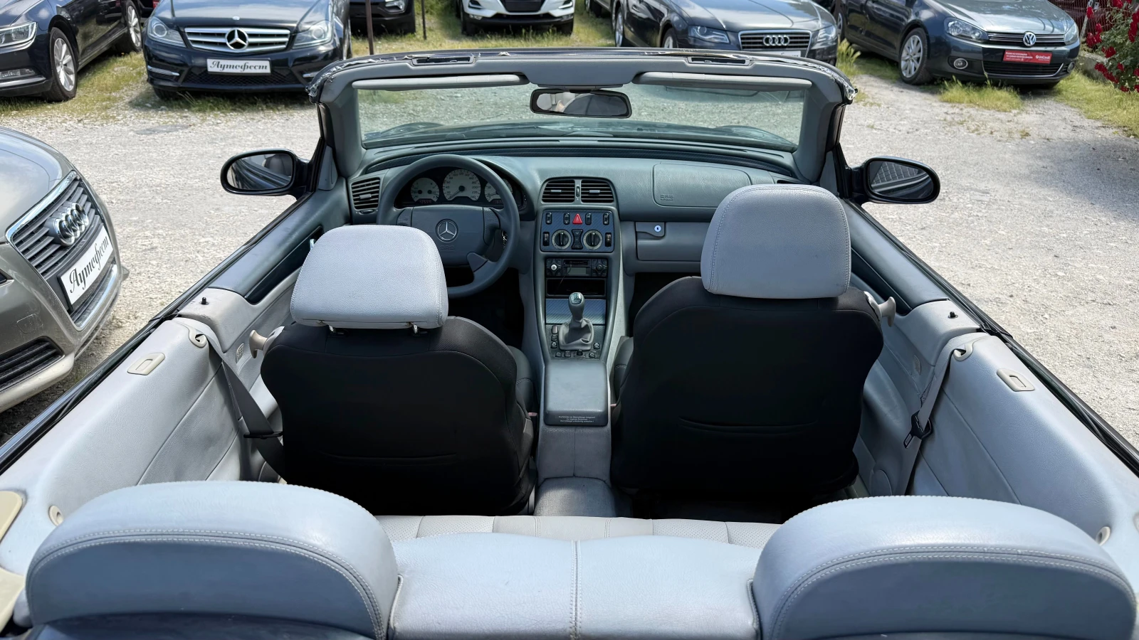 Mercedes-Benz CLK 2.0i , снимка 9 - Автомобили и джипове - 54741302