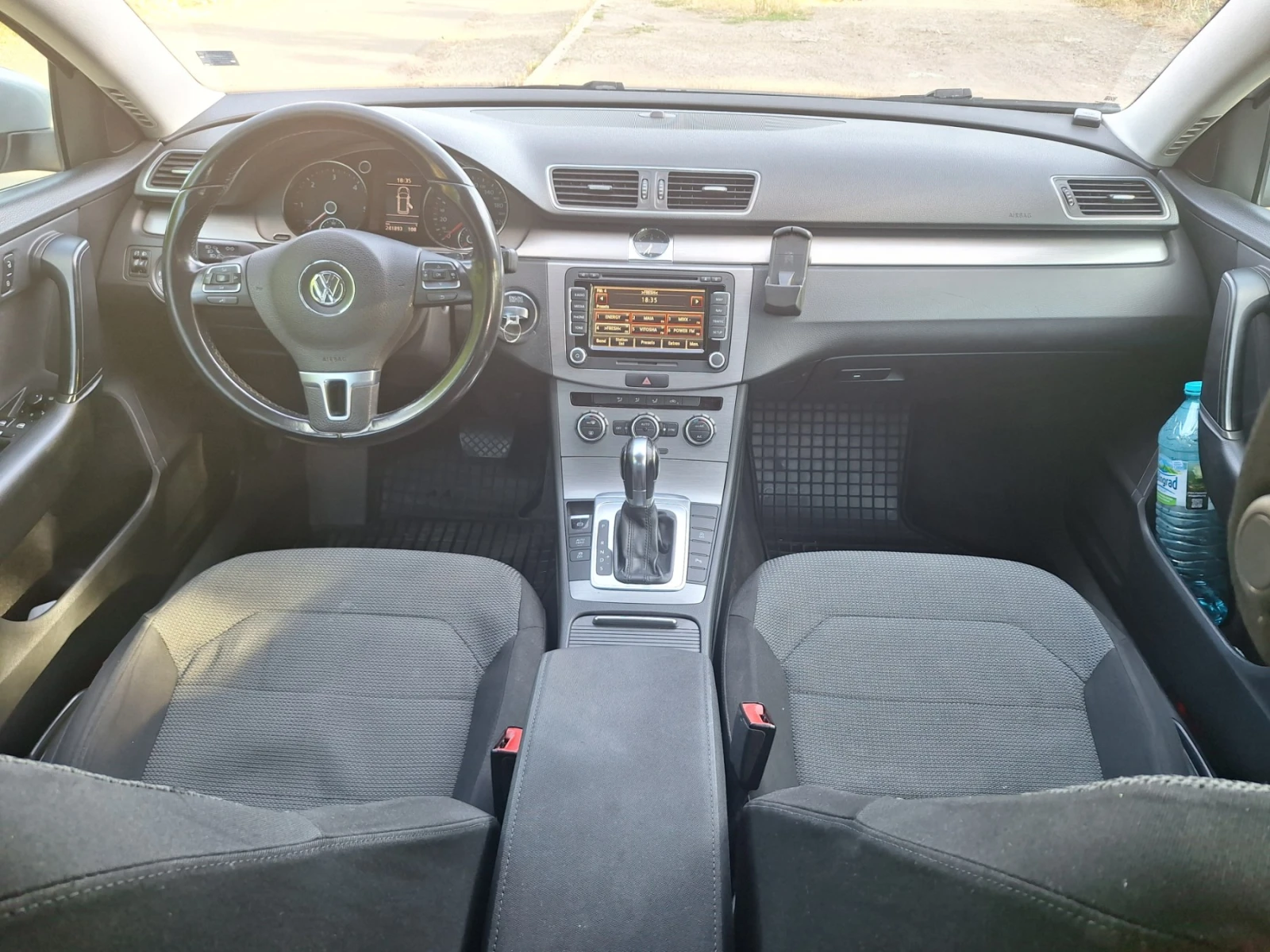 VW Passat, снимка 5 - Автомобили и джипове - 55015359