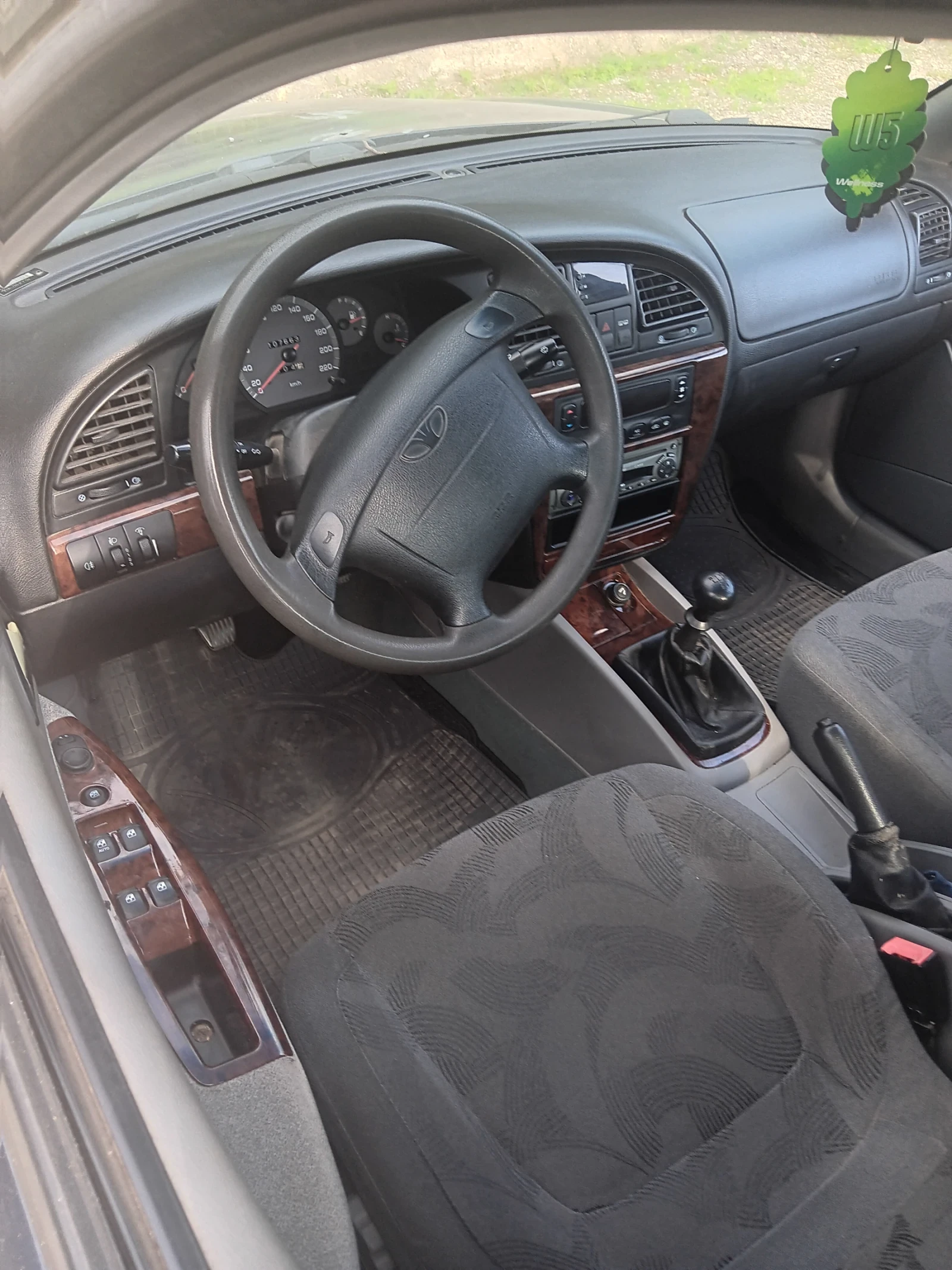 Daewoo Nubira