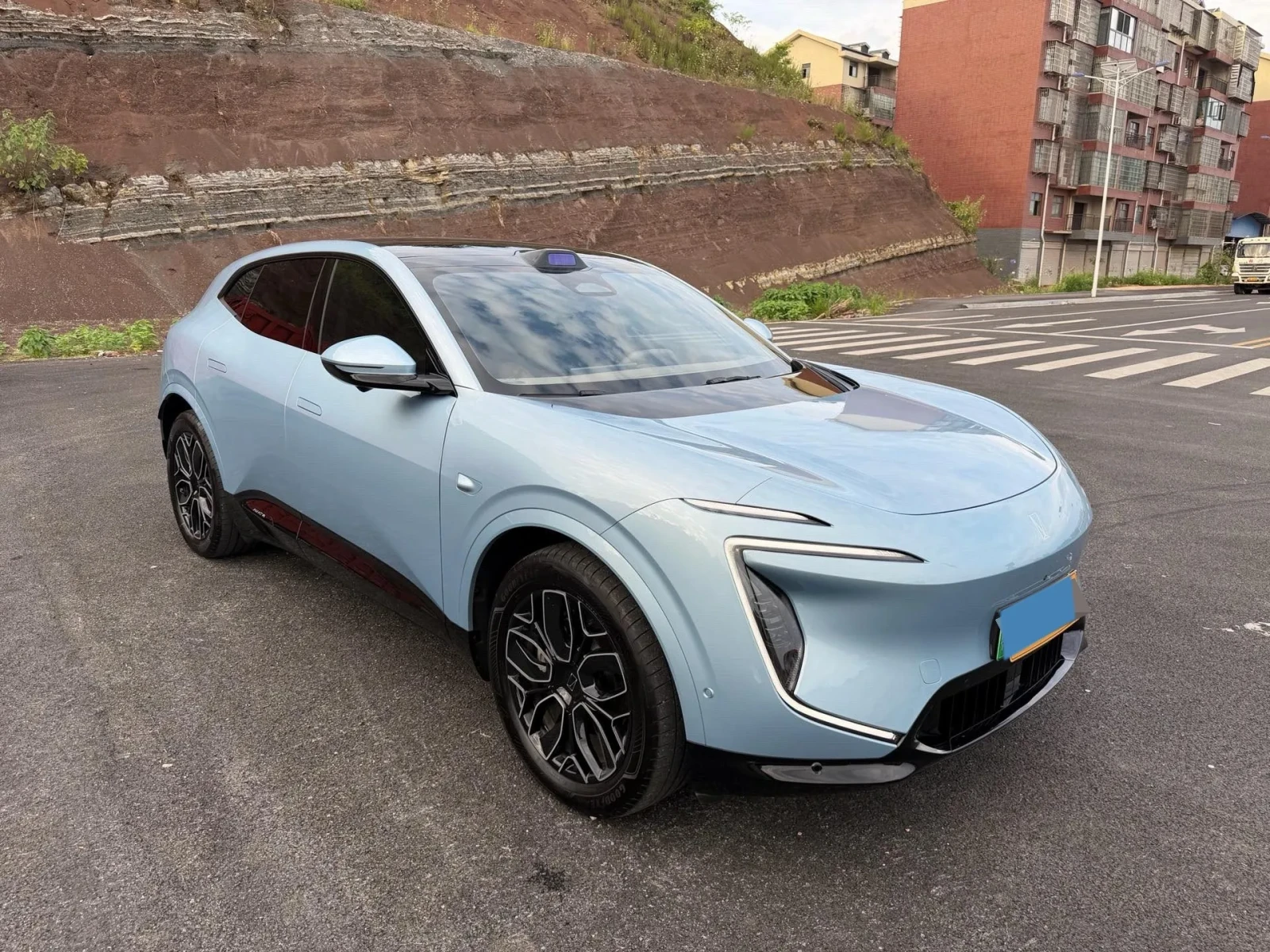 Avatr 07 AWD Ultra Edition 82, 16kWh, снимка 3 - Автомобили и джипове - 55073204