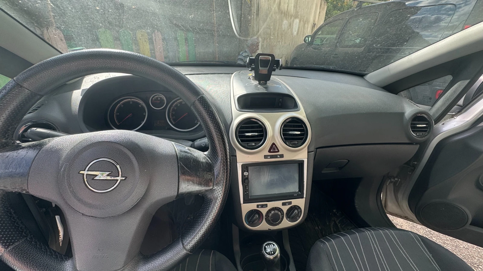 Opel Corsa 1.3, снимка 9 - Автомобили и джипове - 55416174