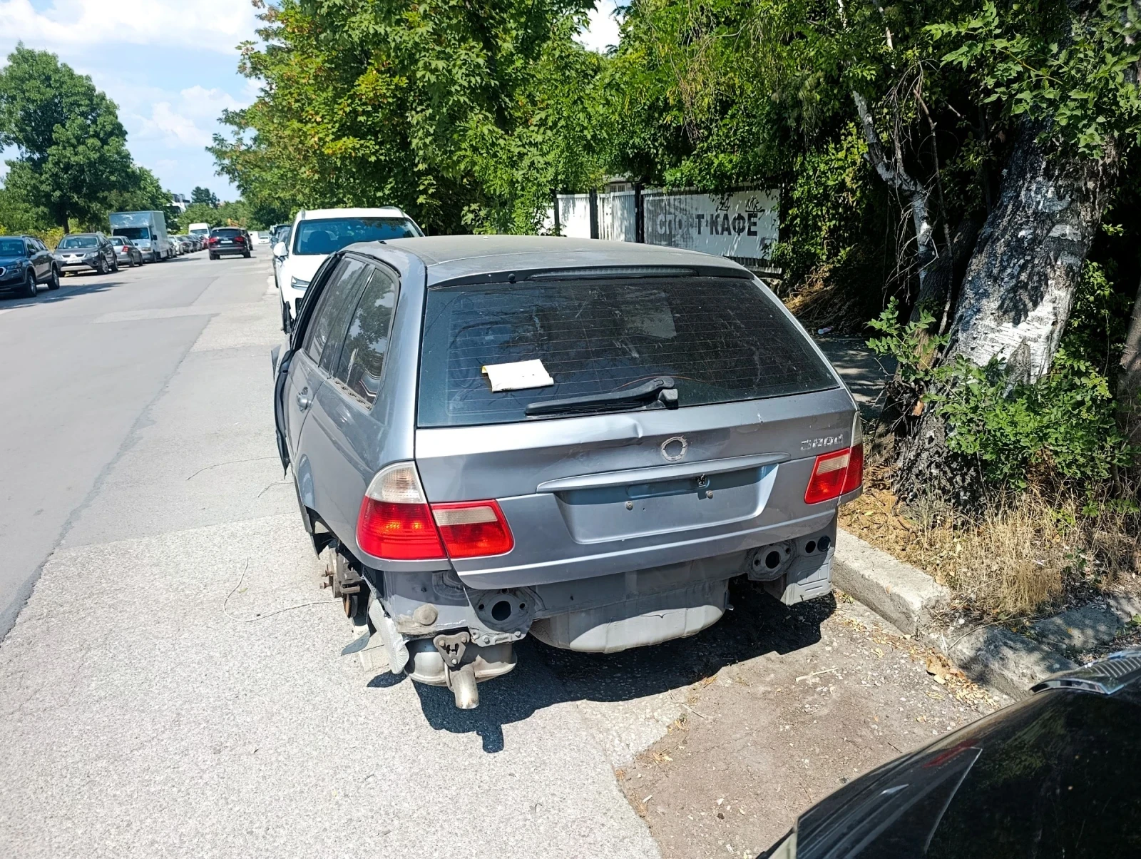 BMW 320, снимка 6 - Автомобили и джипове - 55580026