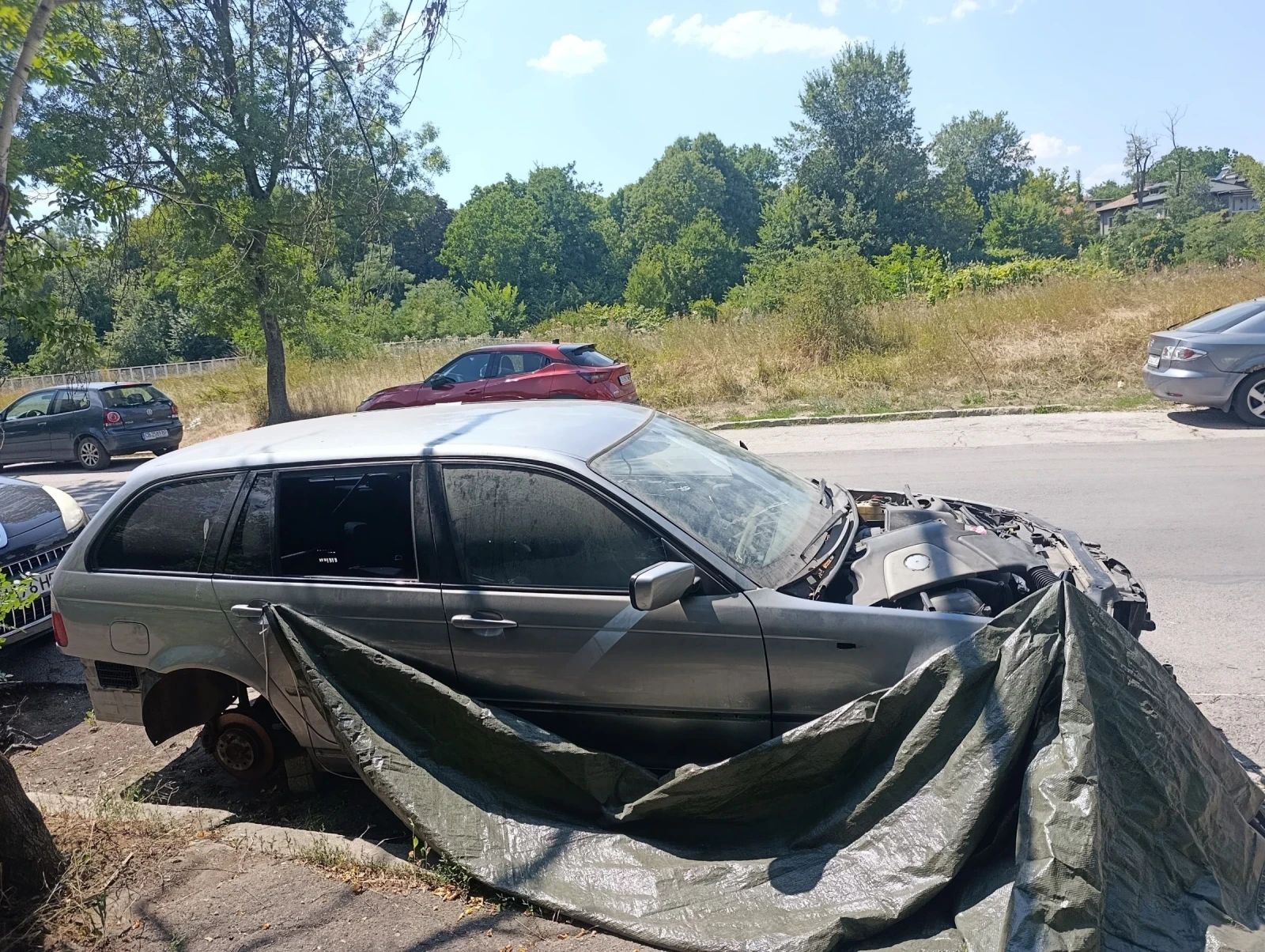 BMW 320, снимка 2 - Автомобили и джипове - 55580026