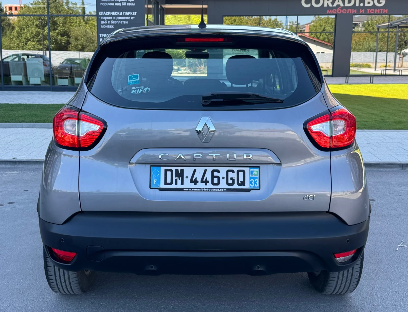 Renault Captur 1, 5 DCi* Energy Zen* НАВИГ* EURO 5B, снимка 8 - Автомобили и джипове - 56129234
