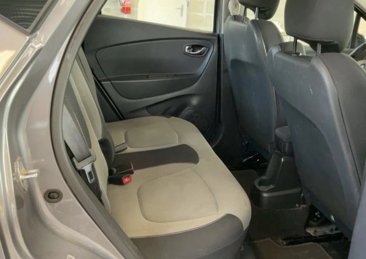 Renault Captur 1, 5 DCi* Energy Zen* НАВИГ* EURO 5B, снимка 14 - Автомобили и джипове - 56129234