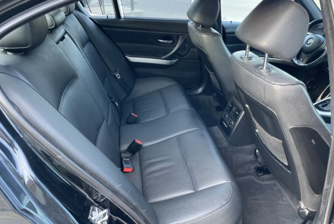 BMW 330 330d, снимка 9 - Автомобили и джипове - 56151534