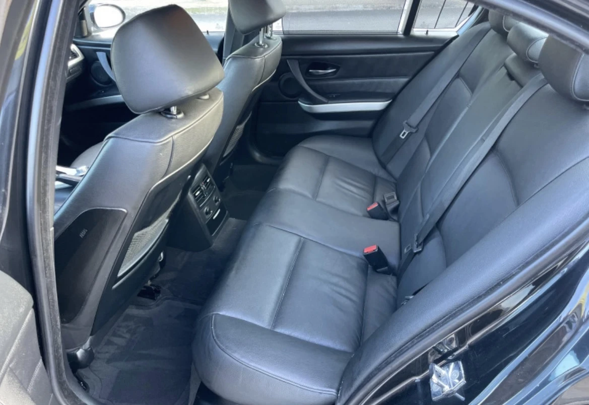 BMW 330 330d, снимка 8 - Автомобили и джипове - 56151534