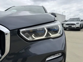 BMW X5 xD40i/HK/ЛАЗЕРИ/ВЪЗДУХ/КРИСТАЛ/ОБДУХВАНЕ/ПАНО/360, снимка 9