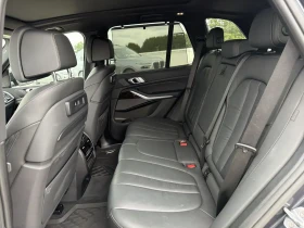 BMW X5 xD40i/HK/ЛАЗЕРИ/ВЪЗДУХ/КРИСТАЛ/ОБДУХВАНЕ/ПАНО/360, снимка 17