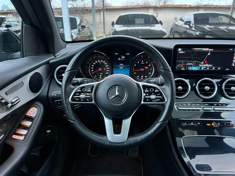 Mercedes-Benz GLC 300 4MATIC, 9G-TRONIC, снимка 12 - Автомобили и джипове - 48426486