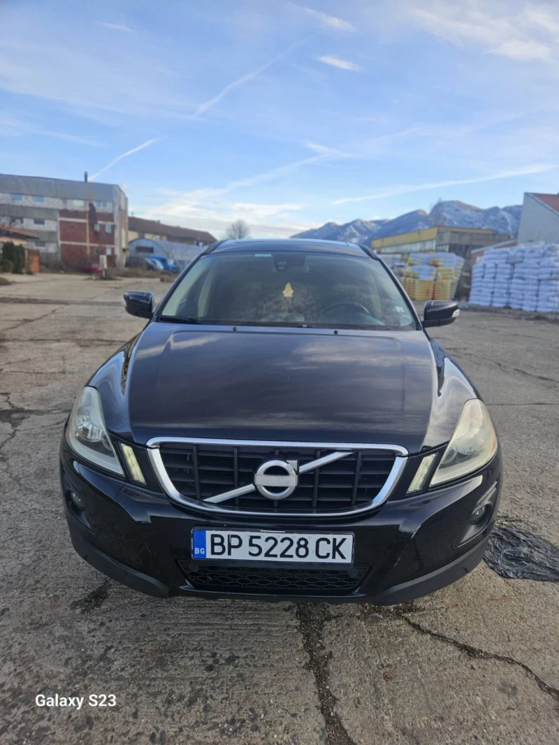 Volvo XC60, снимка 2 - Автомобили и джипове - 49578529