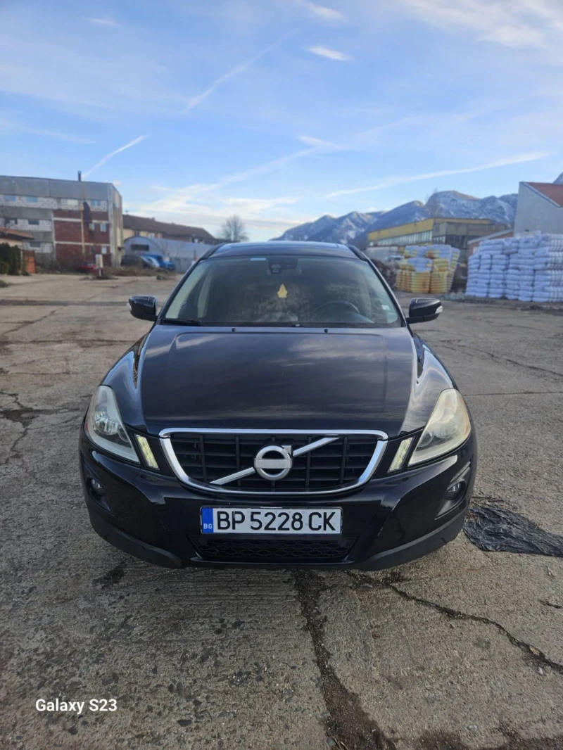 Volvo XC60, снимка 3 - Автомобили и джипове - 48522417