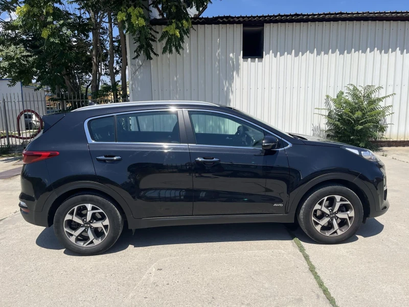 Kia Sportage, снимка 12 - Автомобили и джипове - 49302881