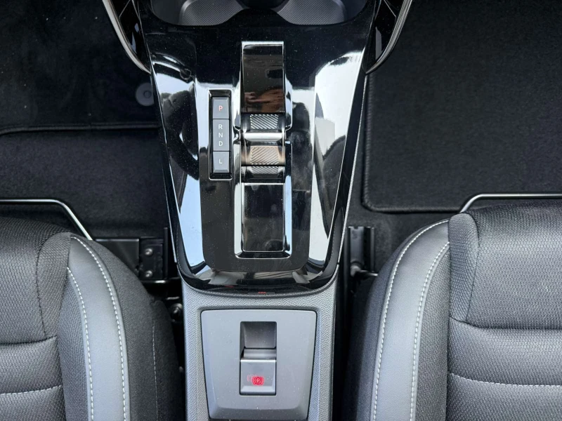 Citroen C3 Aircross NEW C3 AIRCROSS MAX HYBRID 145 Automatic E6, снимка 13 - Автомобили и джипове - 50652456