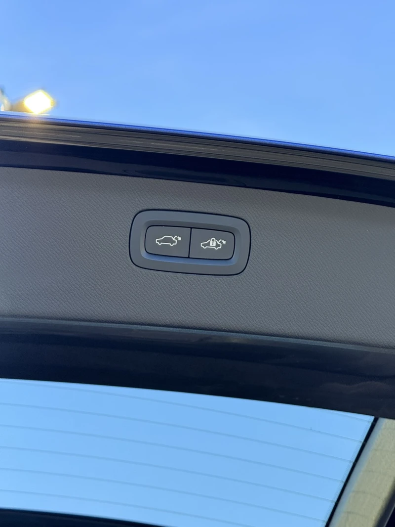 Volvo Xc90, снимка 6 - Автомобили и джипове - 53217554