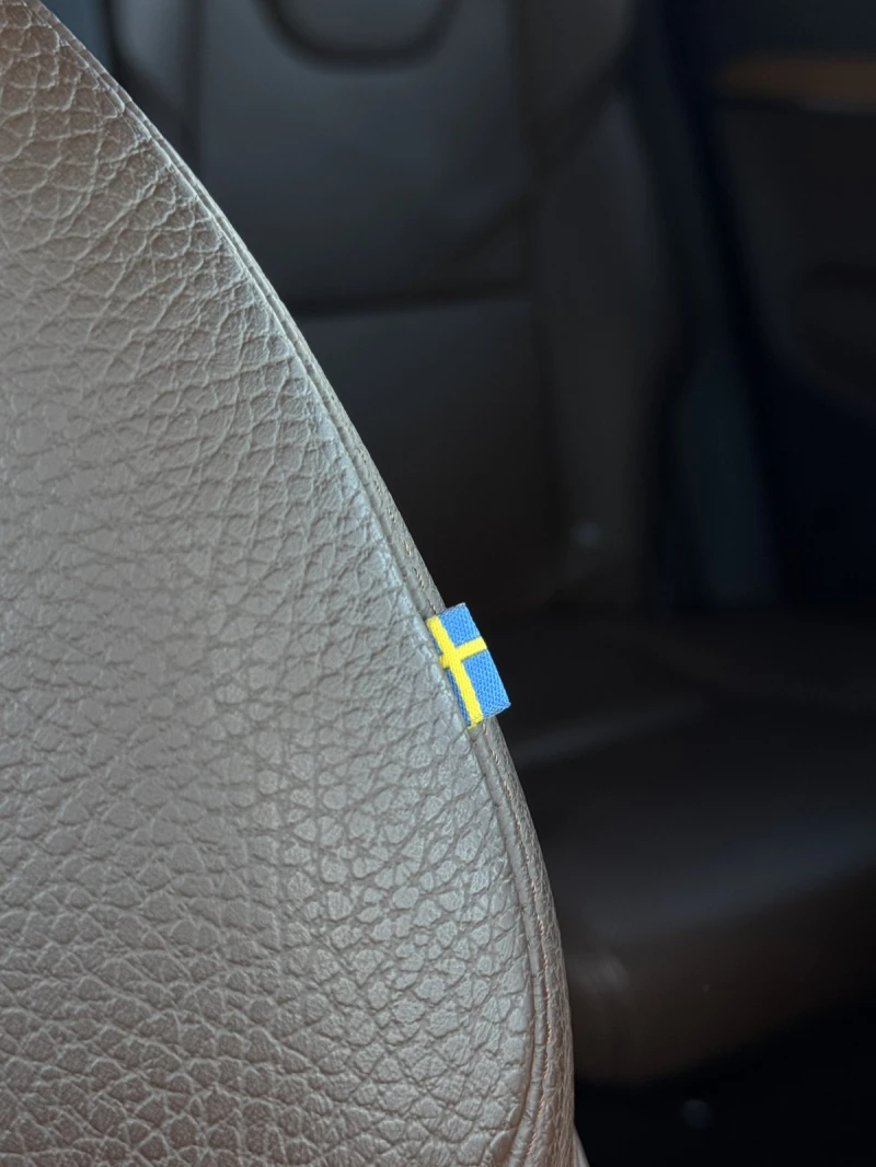 Volvo Xc90, снимка 13 - Автомобили и джипове - 53217554