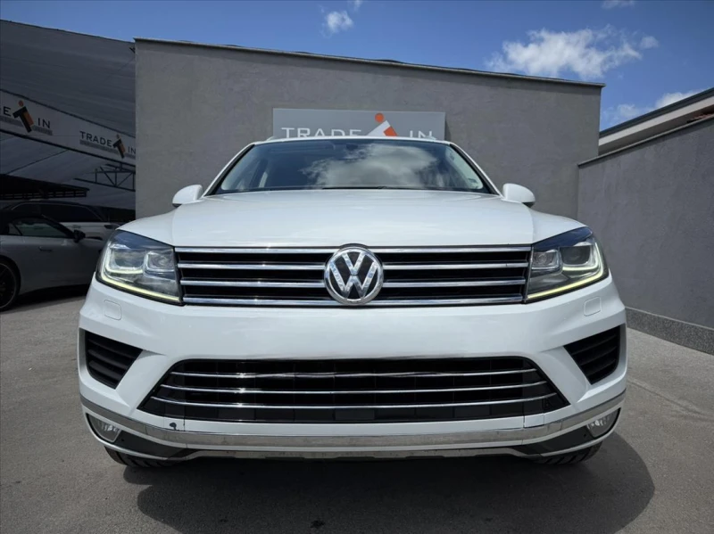 VW Touareg 3.6L, снимка 2 - Автомобили и джипове - 53424540