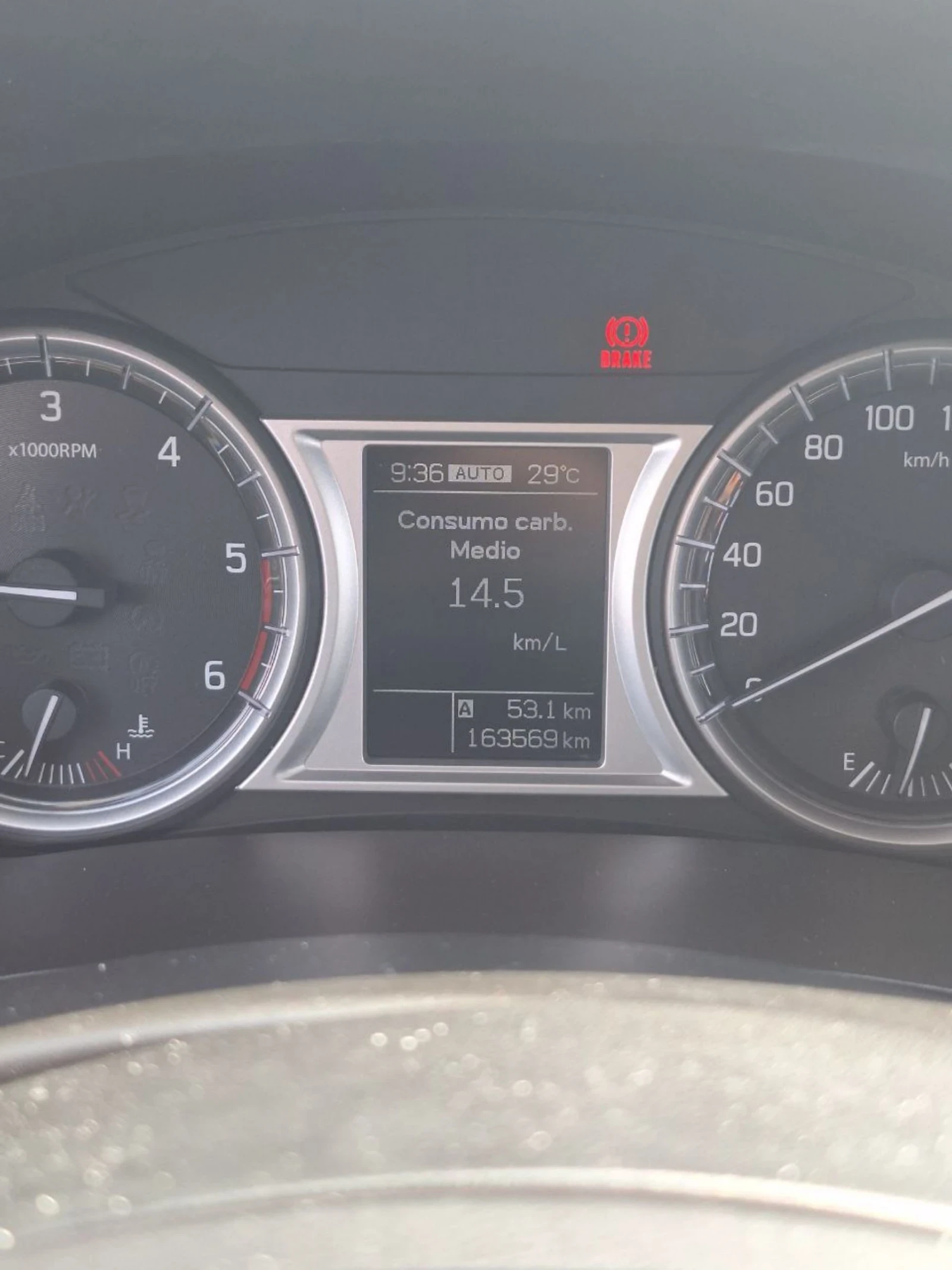 Suzuki Vitara 1.6DDIS/4X4/НАВИГАЦИЯ/КАМЕРА /EURO 6/ ОЧАКВАН ВНОС - изображение 8