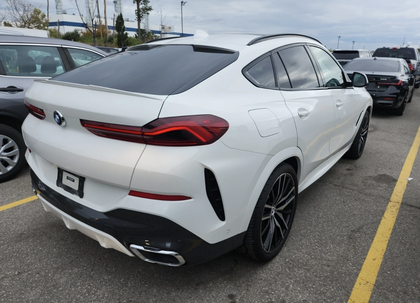 BMW X6 XDRIVE40I - изображение 3
