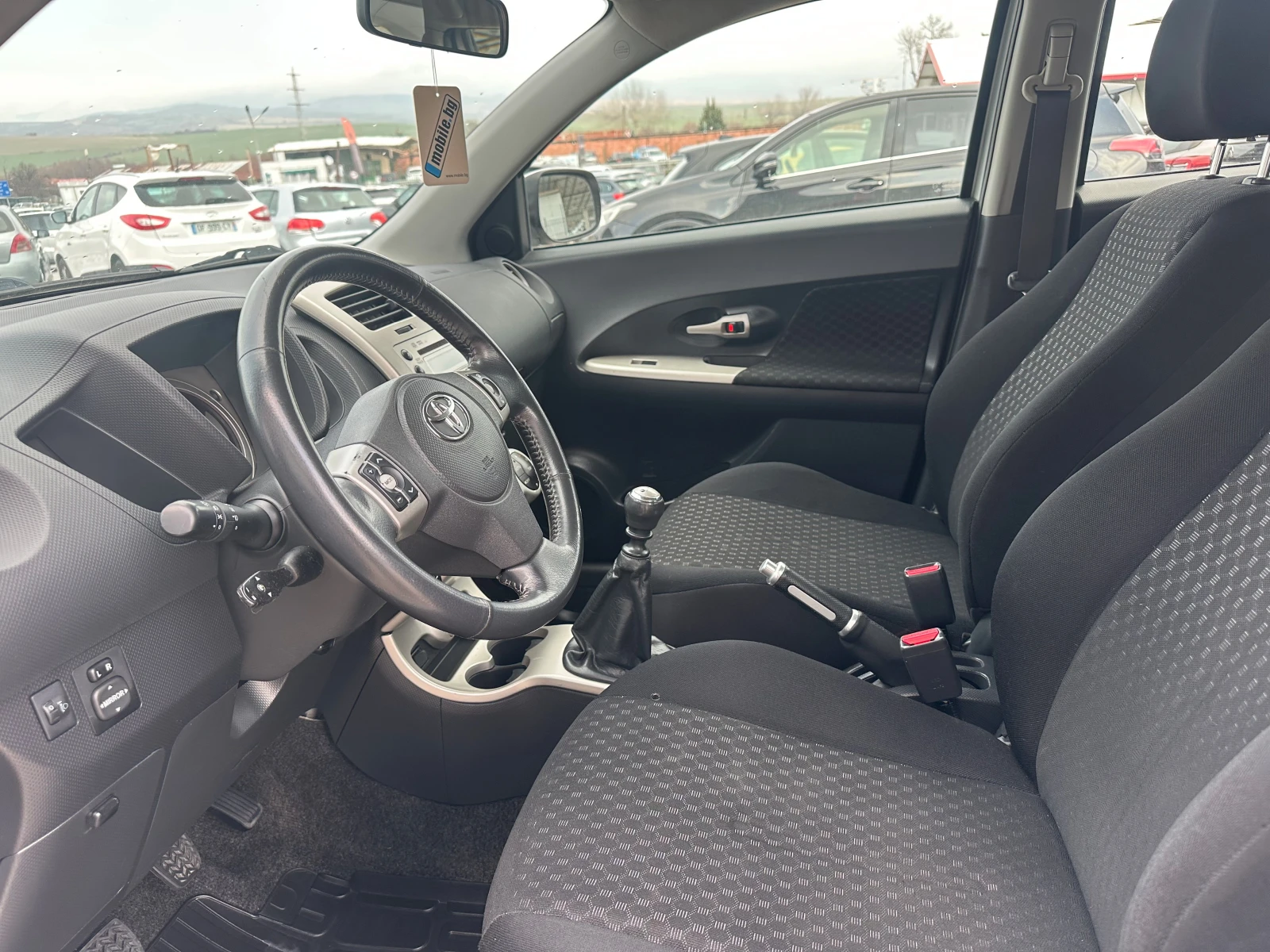 Toyota Urban Cruiser 1.4 d4d 4x4 | Mobile.bg   10