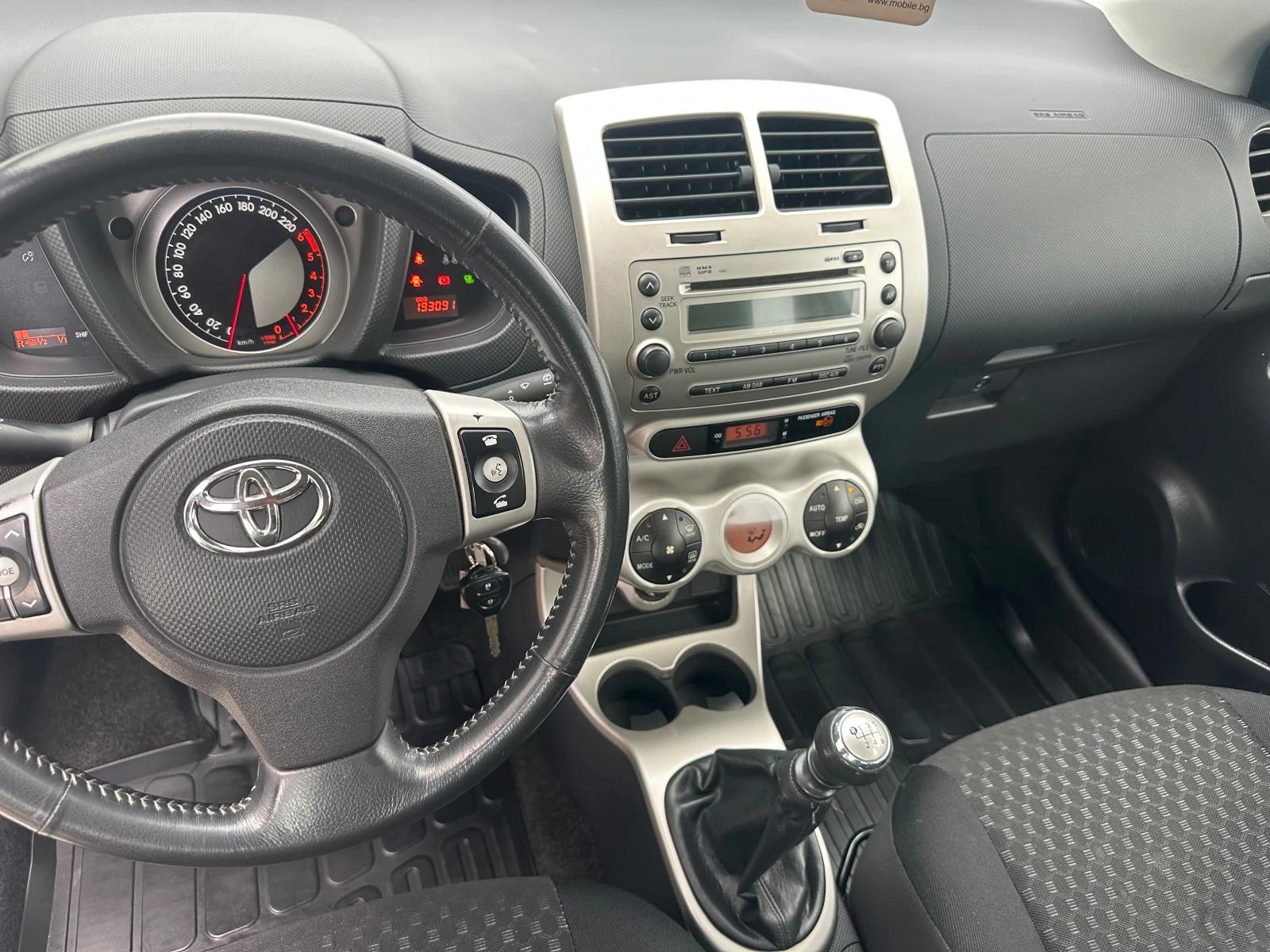 Toyota Urban Cruiser 1.4 d4d 4x4 | Mobile.bg   11