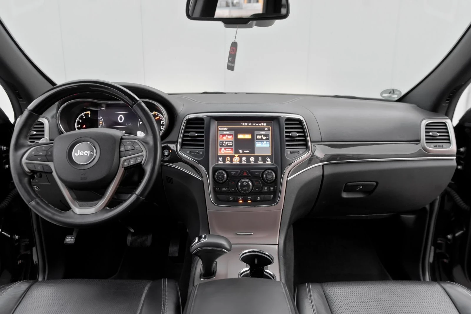 Jeep Grand cherokee  Jeep Grand Cherokee 2016 г. 3.0 Diesel, снимка 14 - Автомобили и джипове - 54157888