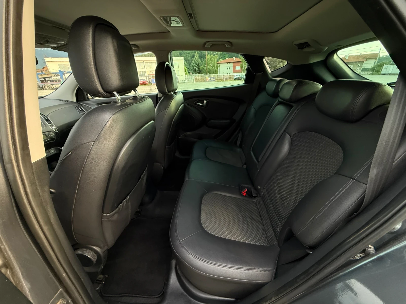 Hyundai IX35 2.0 CRDI | Mobile.bg � ����������� 9
