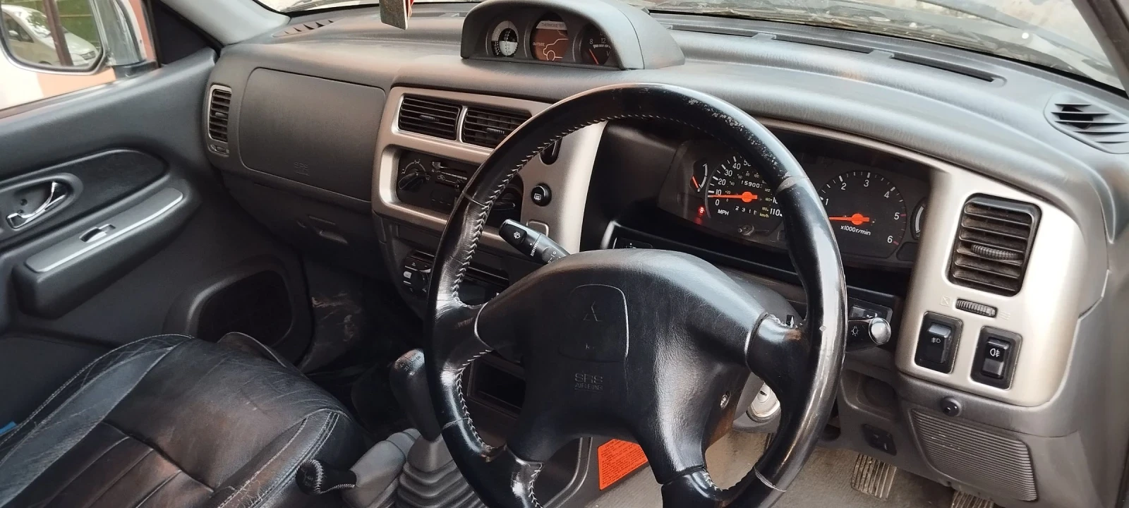 Mitsubishi L200, снимка 14 - Автомобили и джипове - 54722924