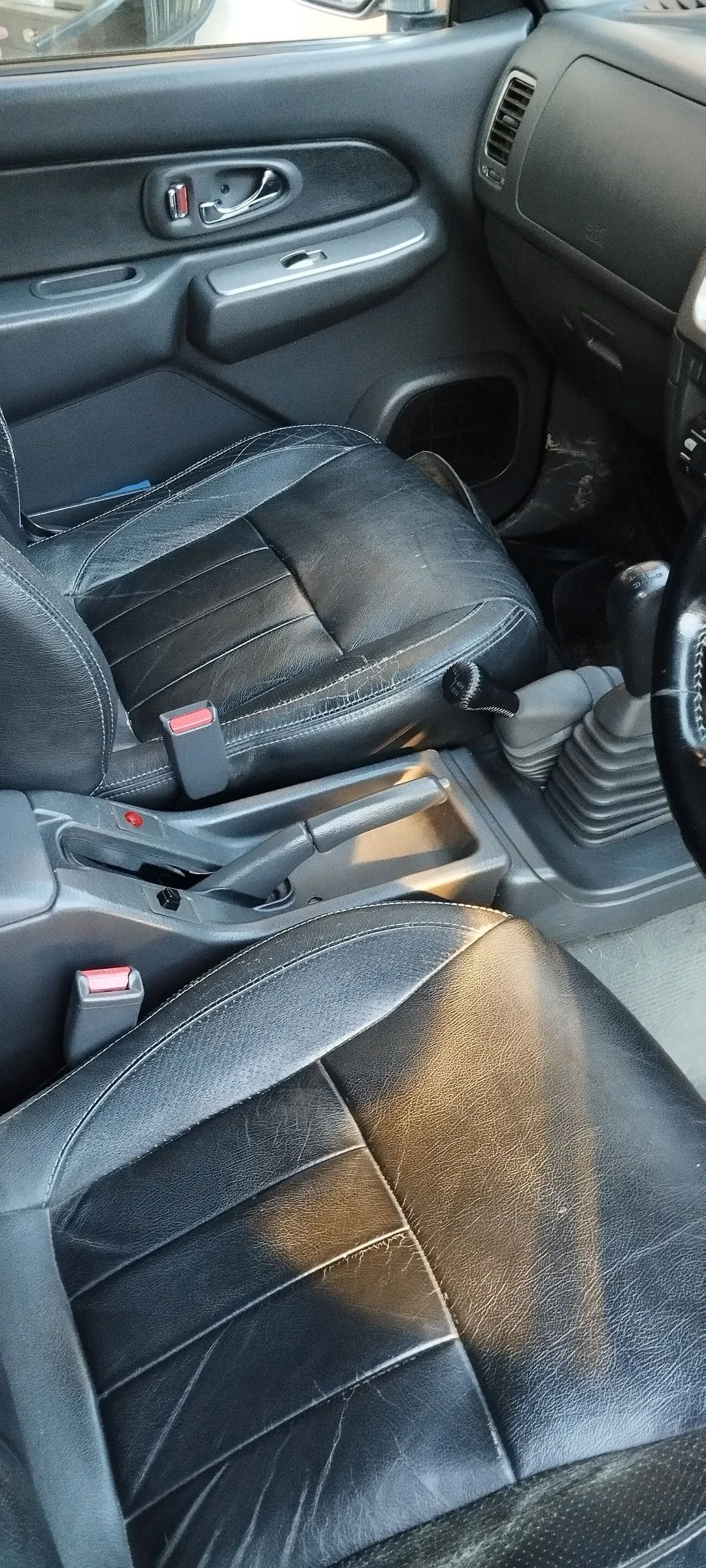 Mitsubishi L200, снимка 13 - Автомобили и джипове - 54722924