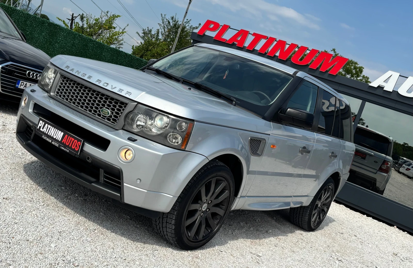 Land Rover Range Rover Sport 2.7D/4X4/HARMAN KARDON/АЛКАНТАРА/, снимка 2 - Автомобили и джипове - 55101046