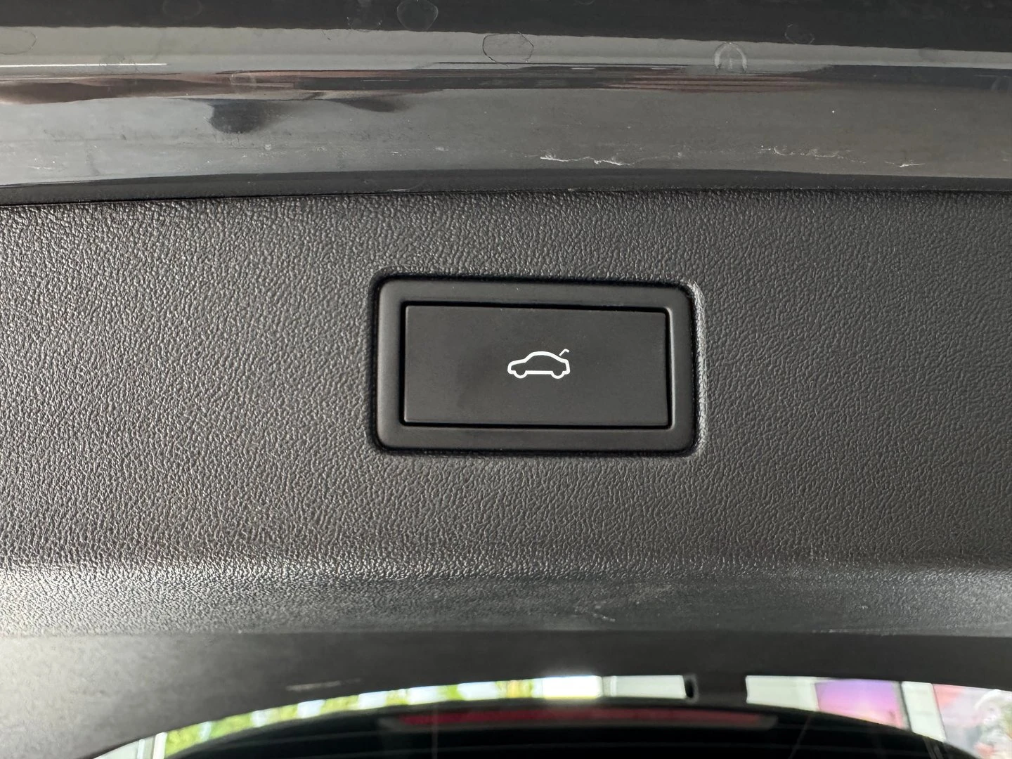 VW Tiguan, снимка 14 - Автомобили и джипове - 56633456