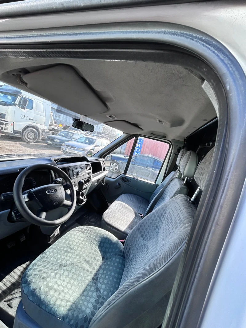 Ford Transit 2 врати , снимка 11 - Бусове и автобуси - 53155135