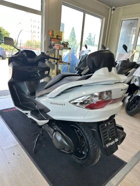 Suzuki Burgman 400i ABS 05.2016г., снимка 10