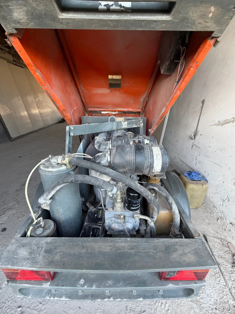 Компресори Atlas Copco, снимка 6 - Индустриална техника - 52632861