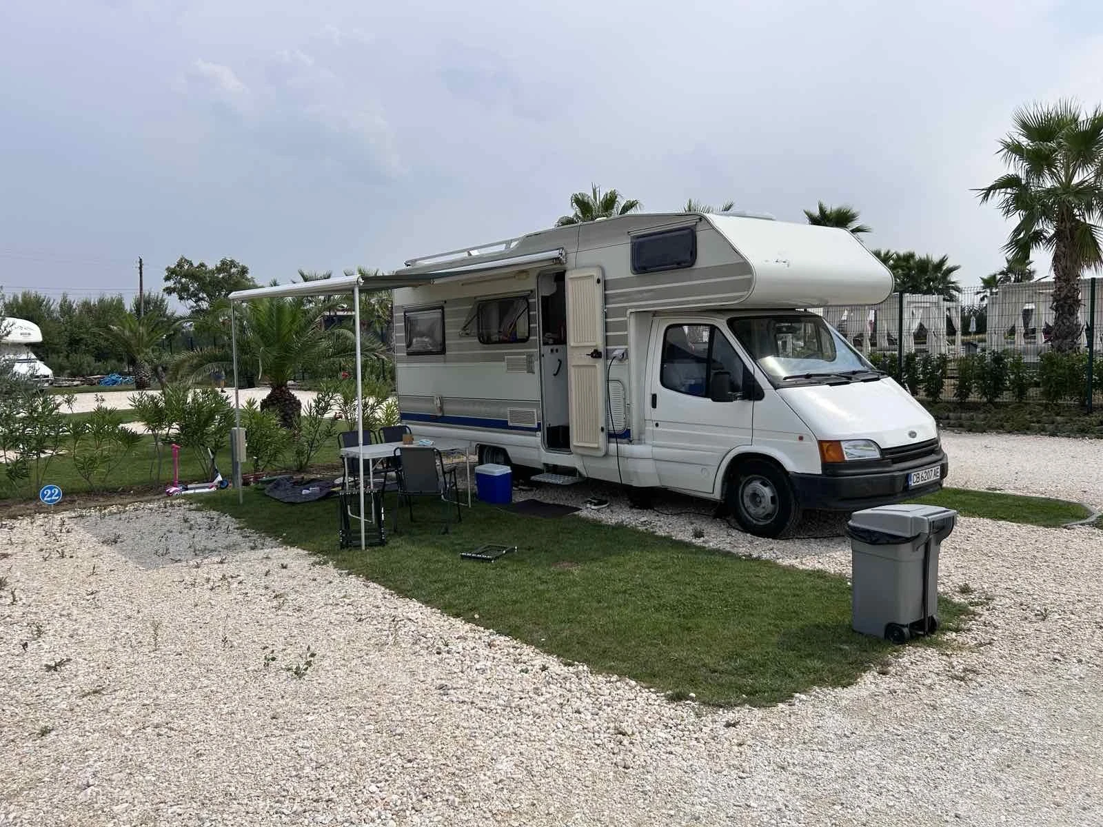 Кемпер Ford Transit 2.5d turbo - изображение 3