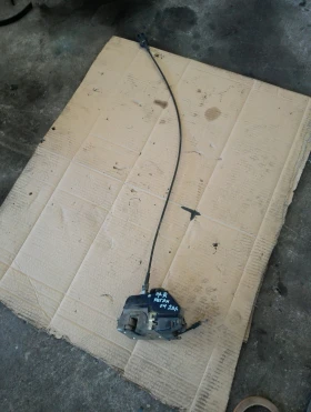 Брава врата предна дясна Рено Меган 2вр. (3)