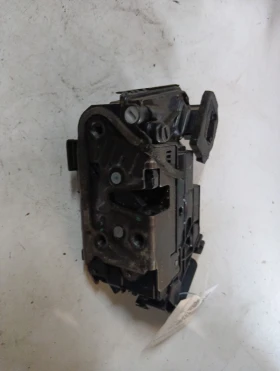 ����� �� �������� �� ����� (����� ����) 5K4839015R VW Golf