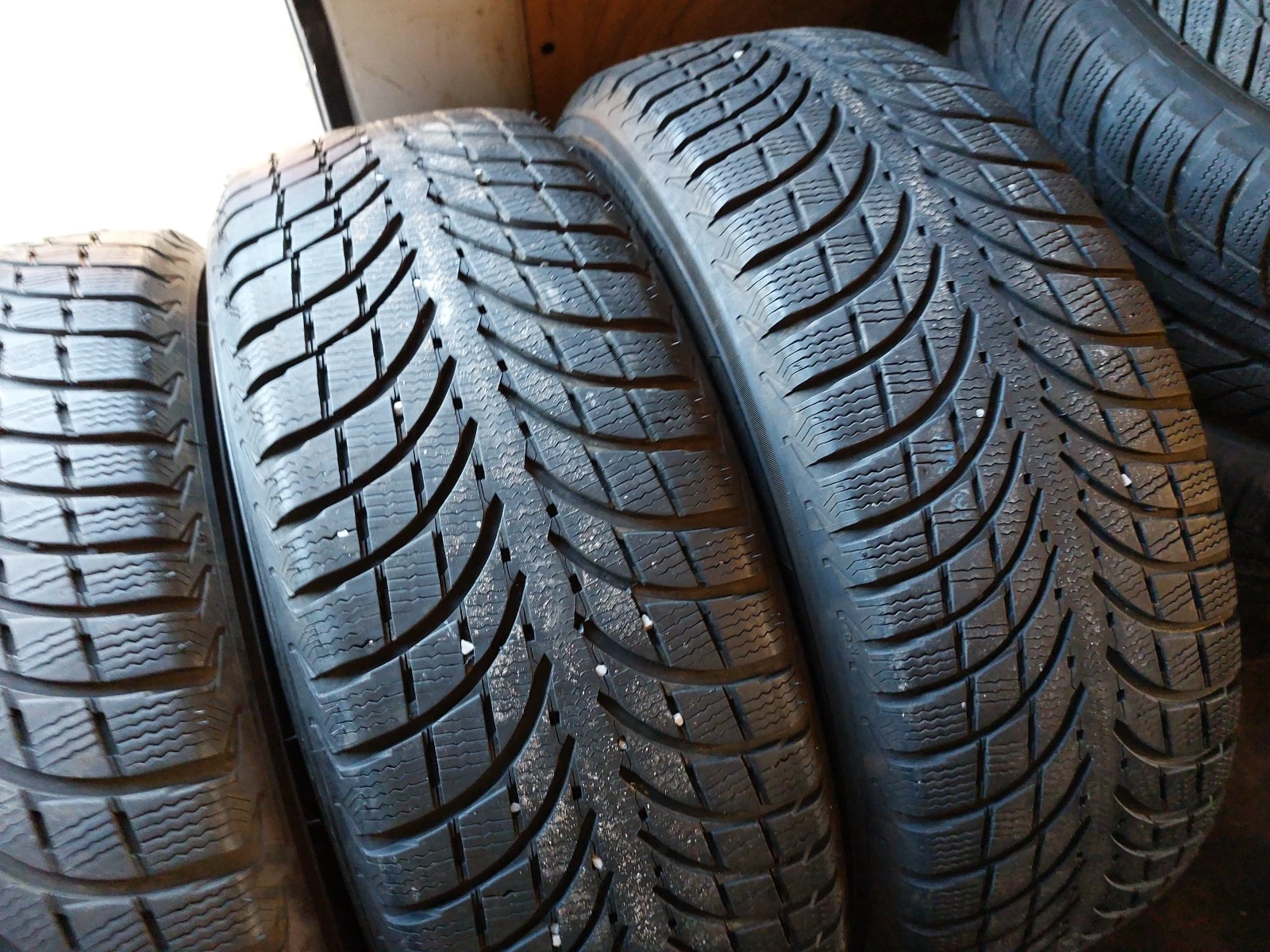 ���� 215/70R16 | Mobile.bg � ����������� 3